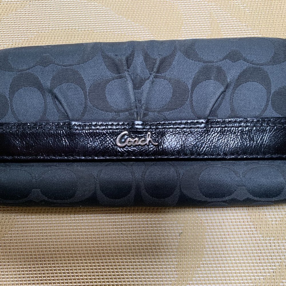 Coach Signature Wallet